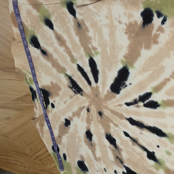 Unisex Basic Options XL Tie-dye Scoop Neck Tee Shirt - Picture 5 of 12